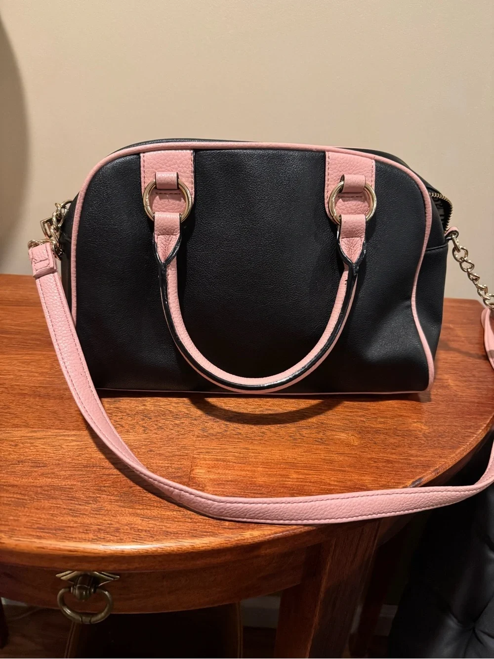 Juicy Couture Liquorice Urban Heritage Bowler Satchel - Blush and Black